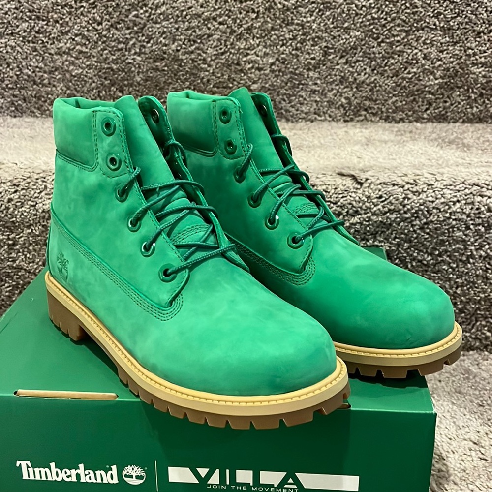 Timberland x Villa 6” Premium WPBT bright green Boots Boys Size 6.5 Junior Youth